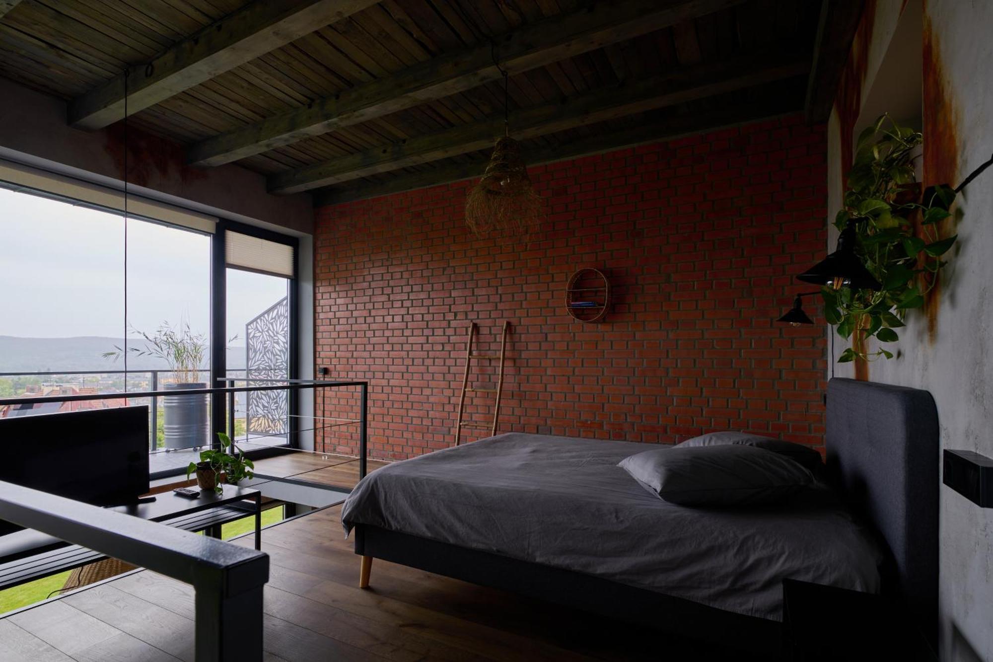 Апартаменты True Love С Видом На Горы Uzhhorod Quarto foto
